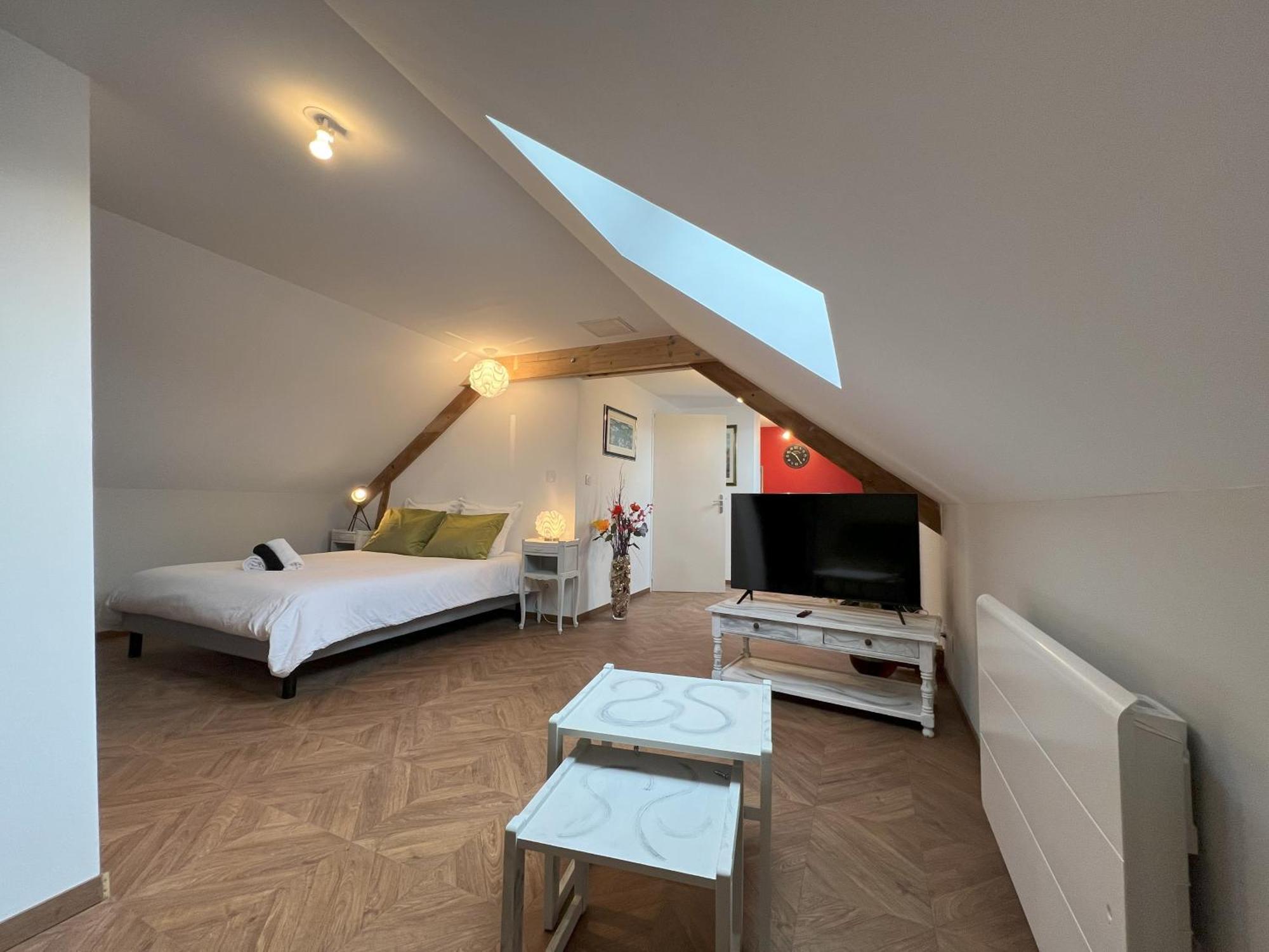Le Studio De Mamy Jacquotte Centre Cour-Cheverny Exteriér fotografie